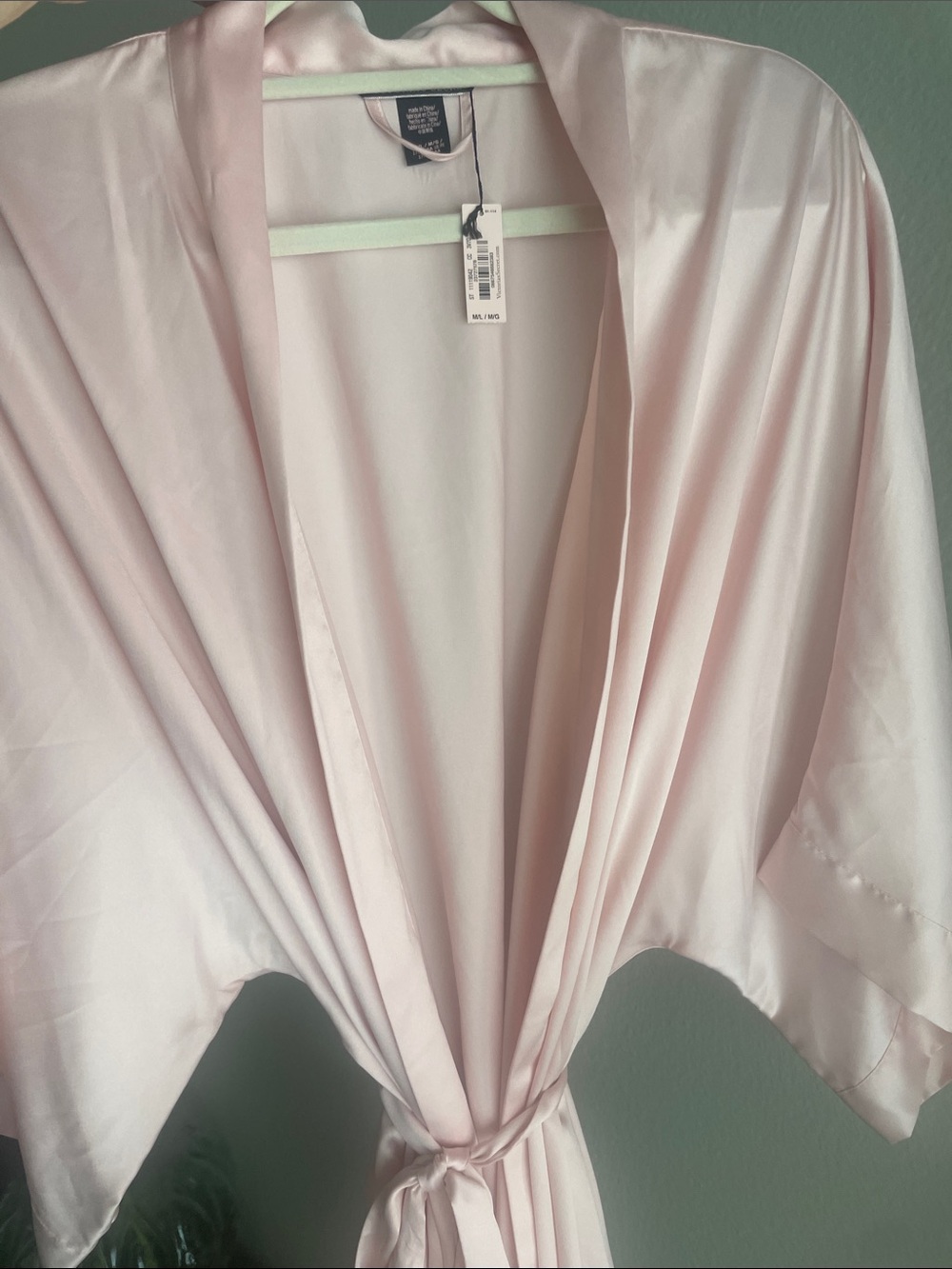 NWT Victoria's Secret Signature Satin Midi Robe - Millennial Pink M/L